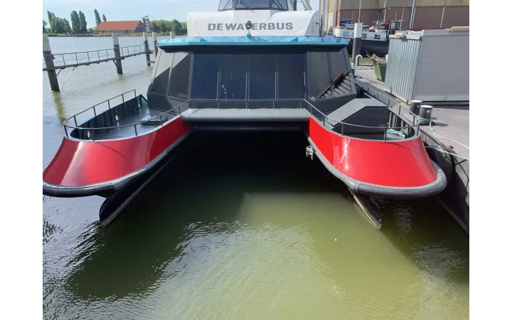 Damen waterbus Hard