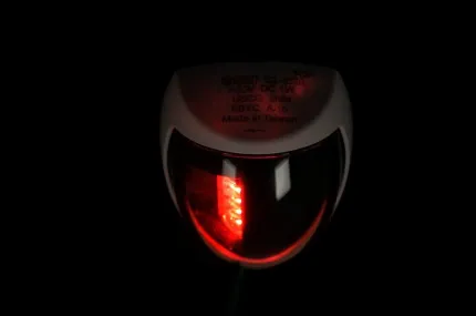 FEU LED BABORD 112,5° BOIT BLC